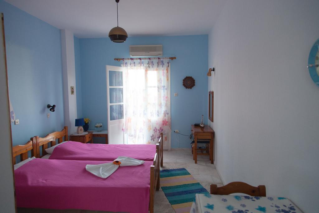 Studios Kollias Panormos  Rom bilde